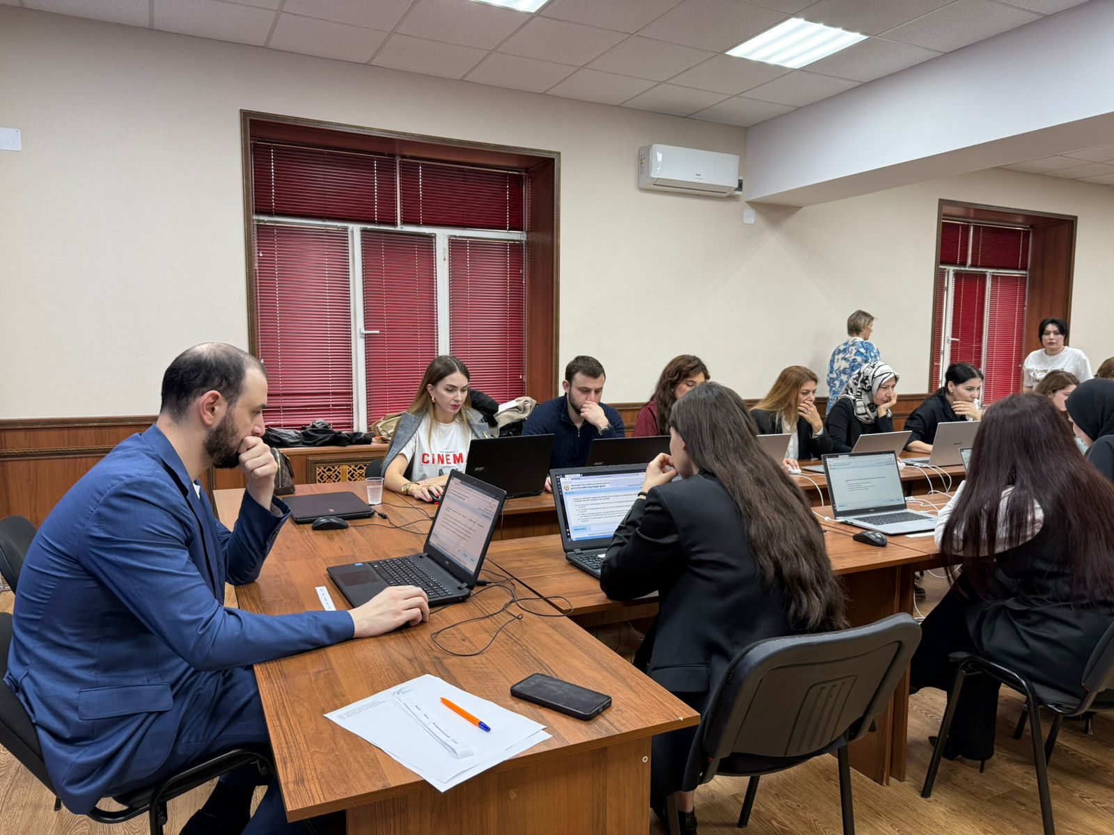 В Минэкономразвития Дагестана состоялся второй этап конкурса на замещение вакантных должностей